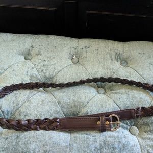 Brown woven belt.